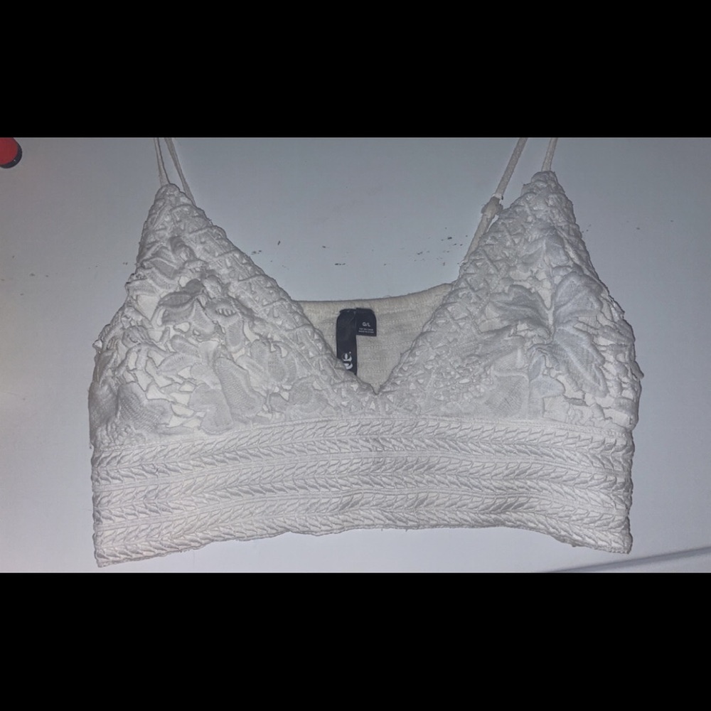 GARAGE CROP TOP